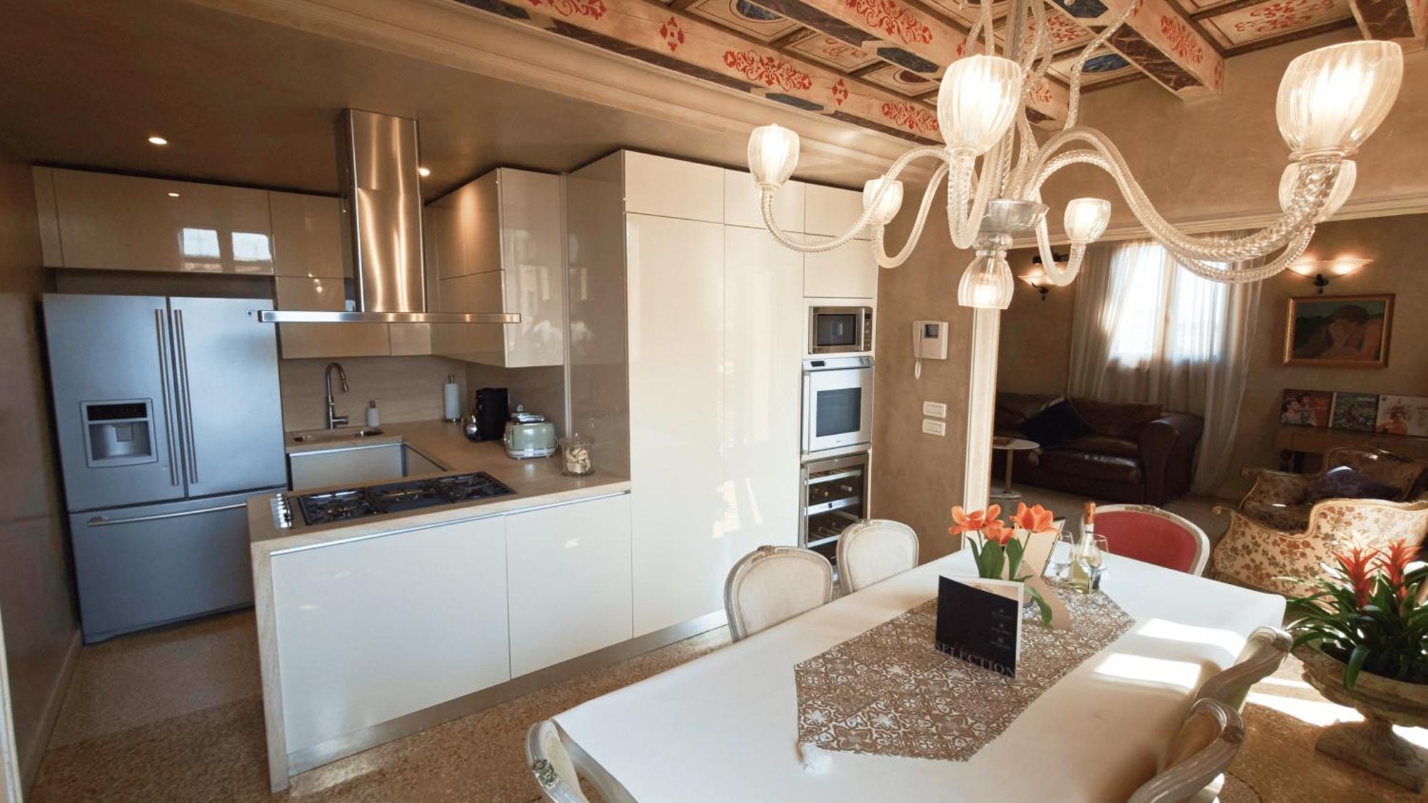 Opera Luxury Apartment Βερόνα Εξωτερικό φωτογραφία