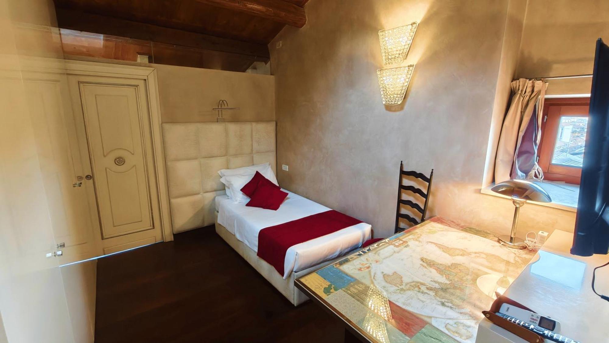 Opera Luxury Apartment Βερόνα Εξωτερικό φωτογραφία