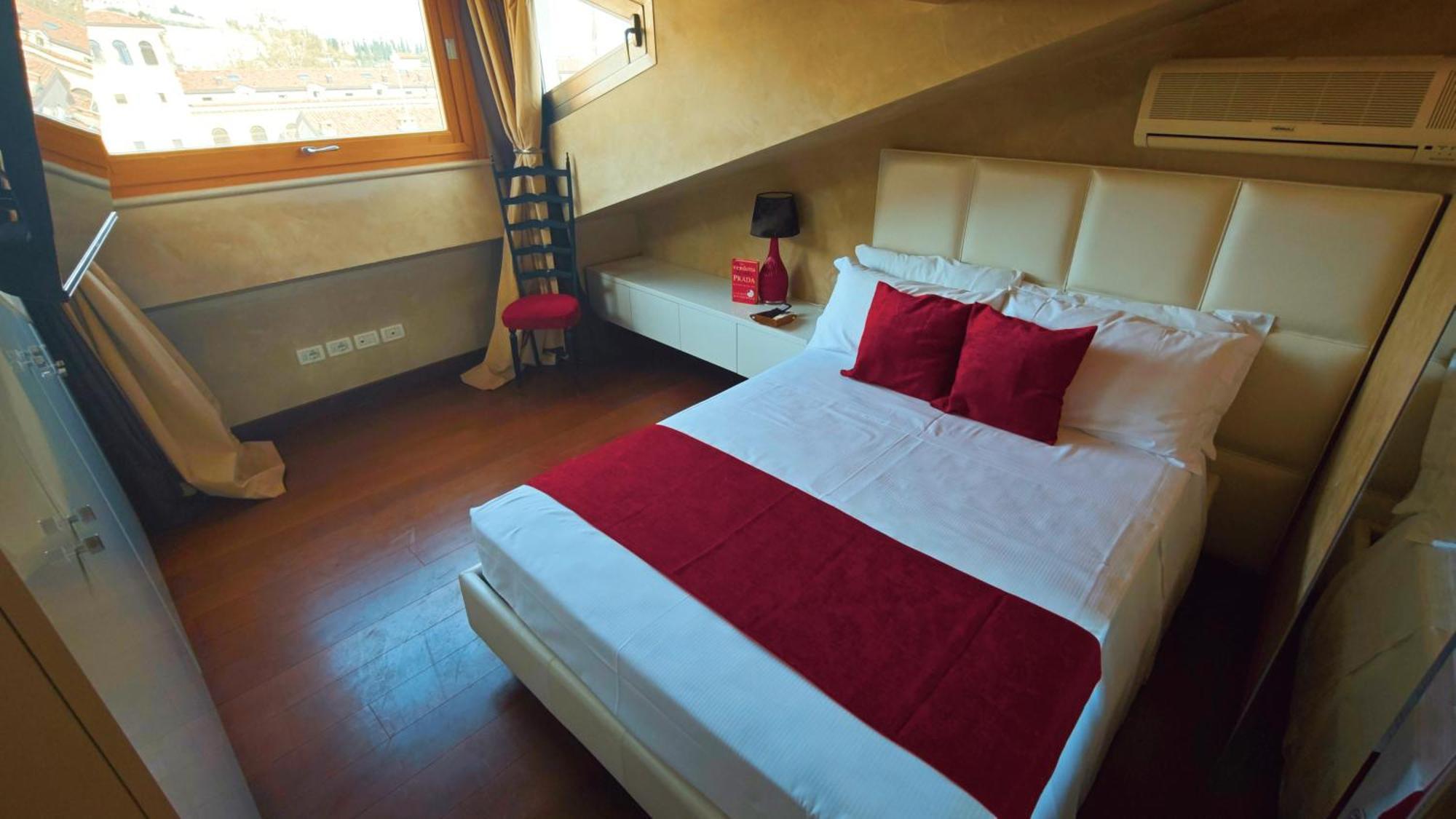 Opera Luxury Apartment Βερόνα Εξωτερικό φωτογραφία