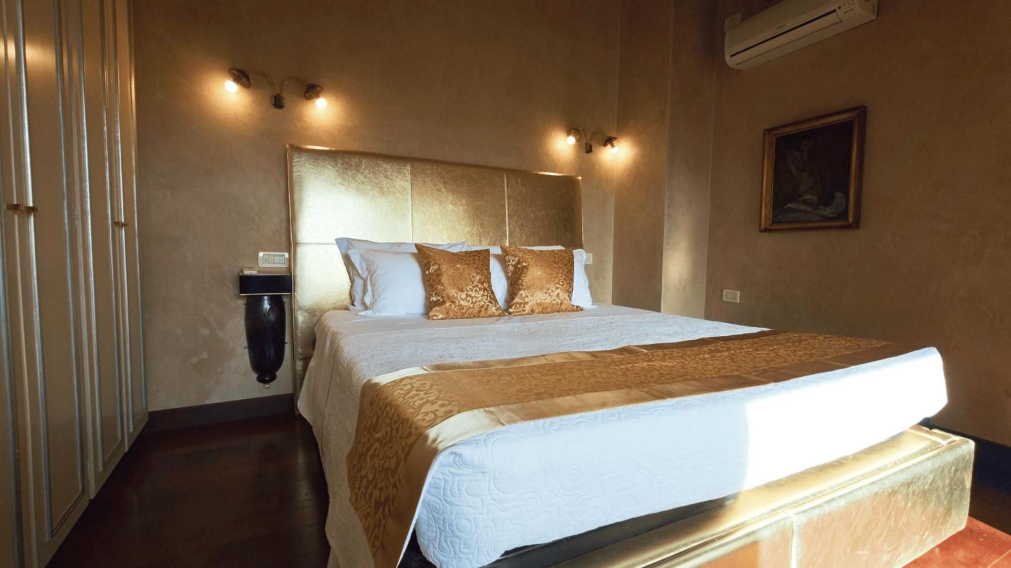 Opera Luxury Apartment Βερόνα Εξωτερικό φωτογραφία