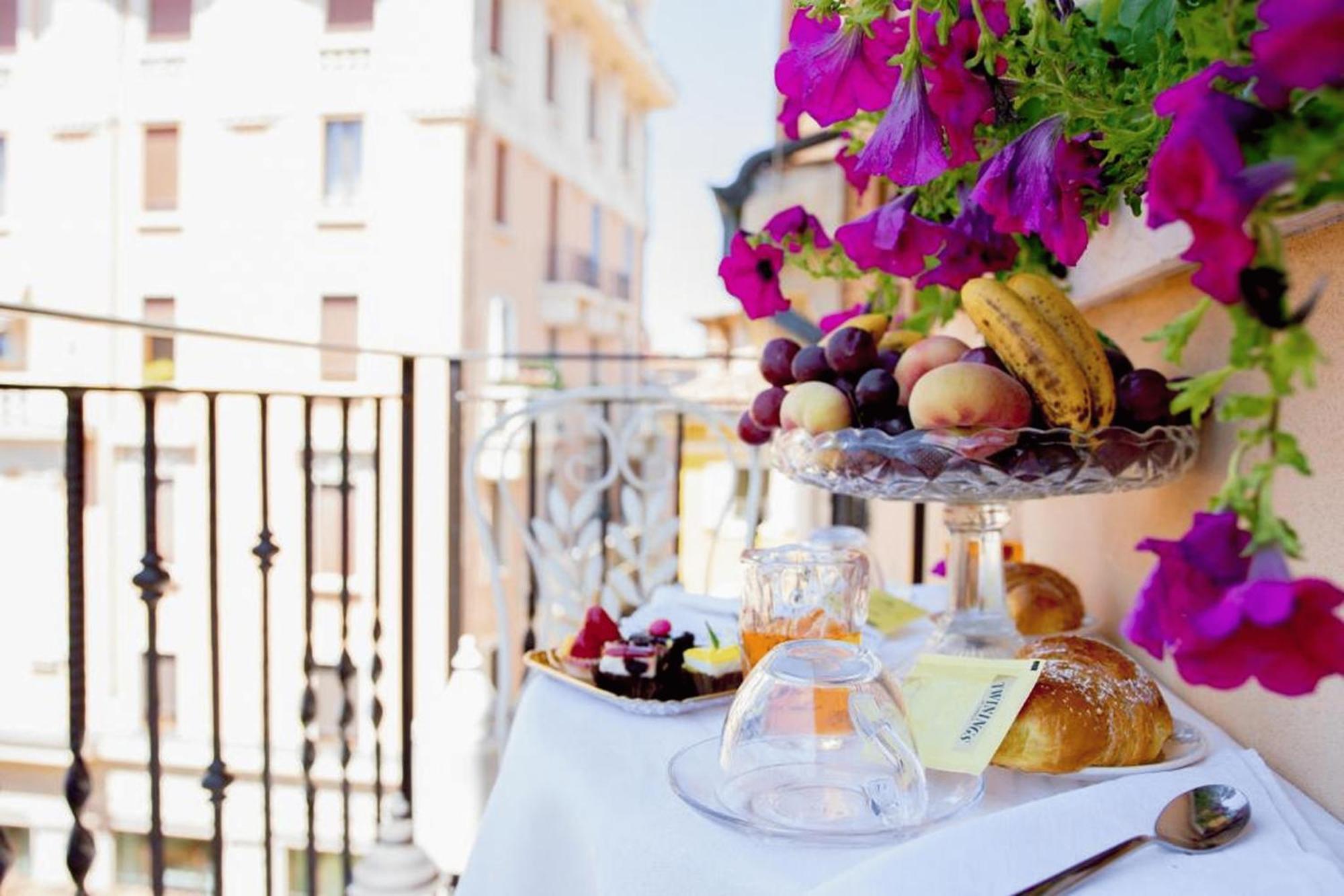 Opera Luxury Apartment Βερόνα Εξωτερικό φωτογραφία